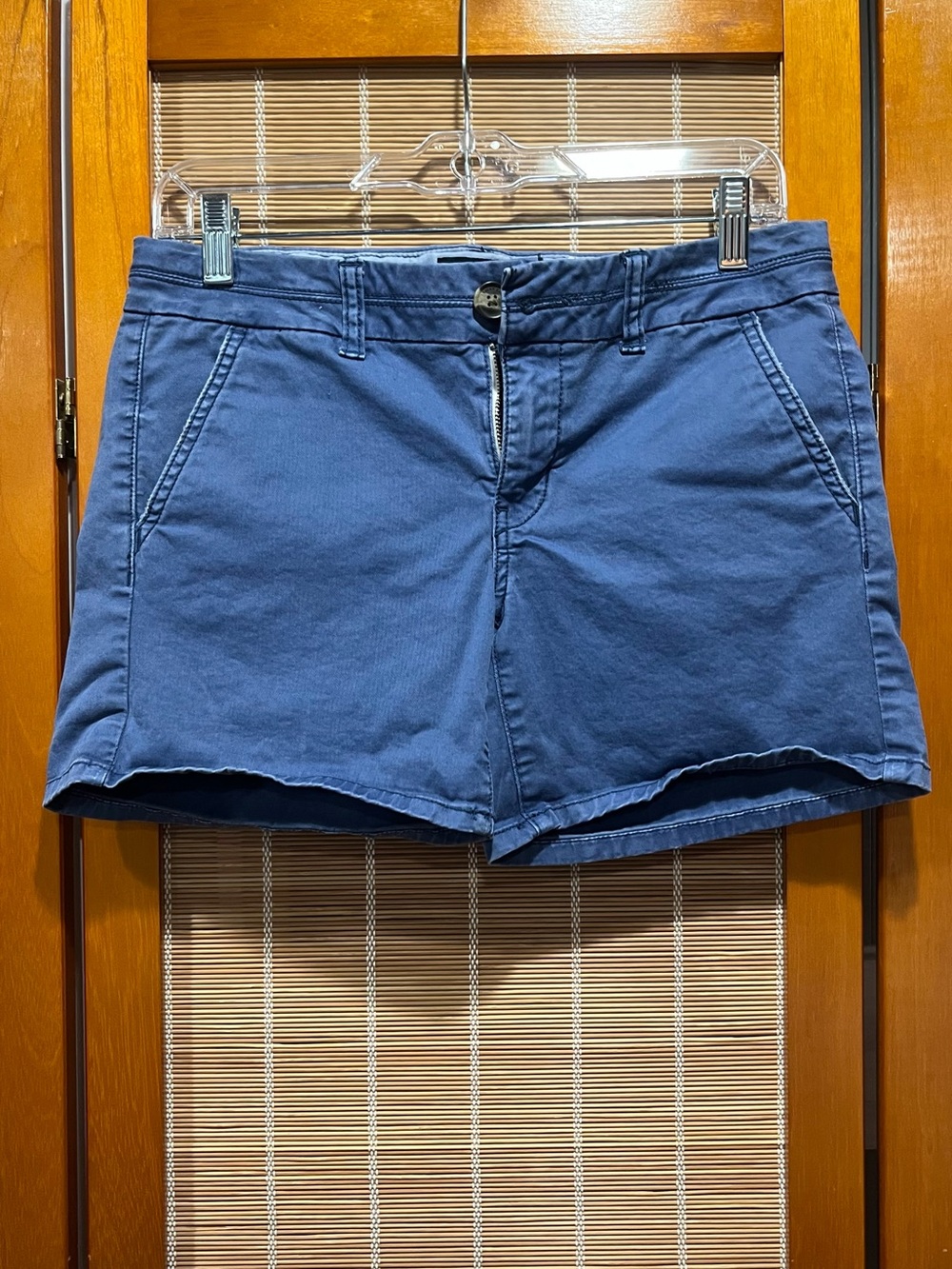 American Eagle blue midi shorts, size 4